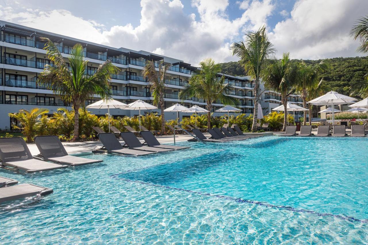 Ocean Eden Bay (Adults Only) Hotel Spring Rises Eksteriør billede The swimming pool at the hotel