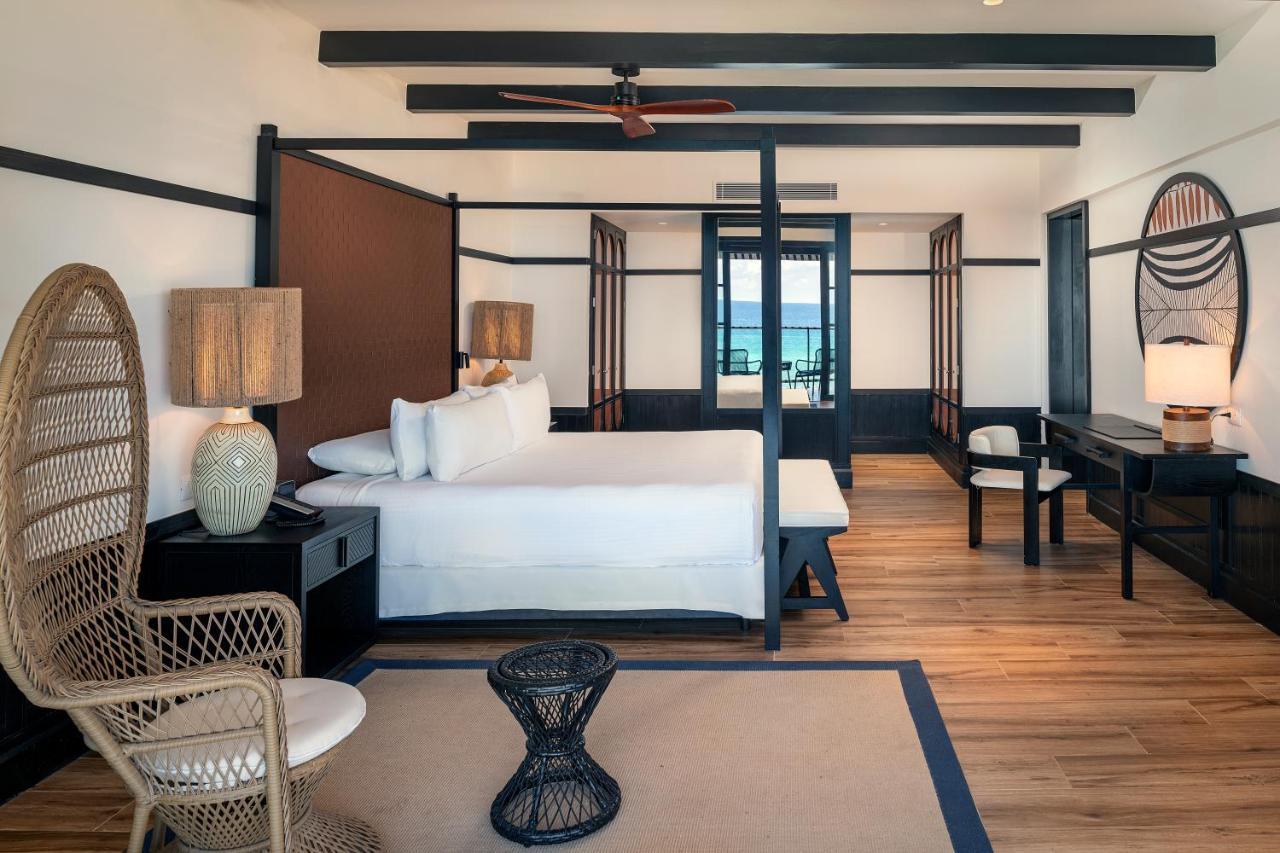 Ocean Eden Bay (Adults Only) Hotel Spring Rises Eksteriør billede A bedroom at the hotel