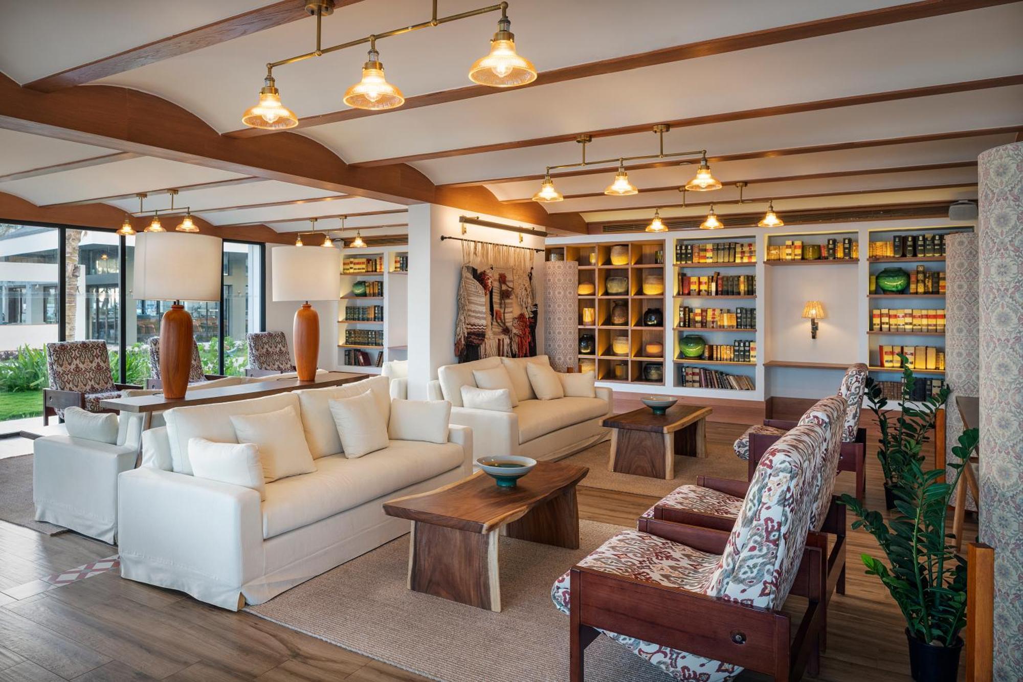 Ocean Eden Bay (Adults Only) Hotel Spring Rises Eksteriør billede The Library at the Four Seasons Resort