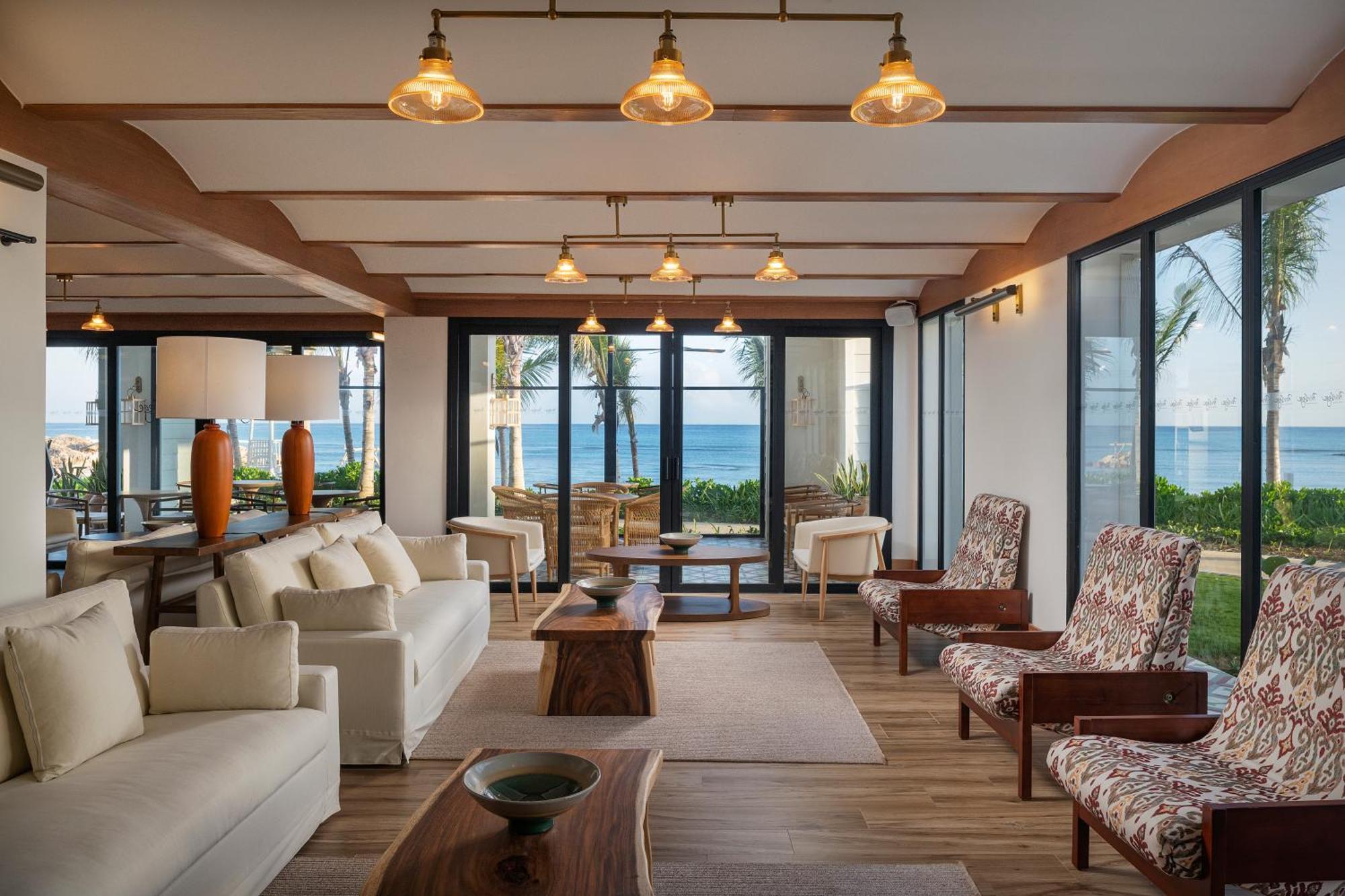 Ocean Eden Bay (Adults Only) Hotel Spring Rises Eksteriør billede The Beach Club at The Westin Maldives