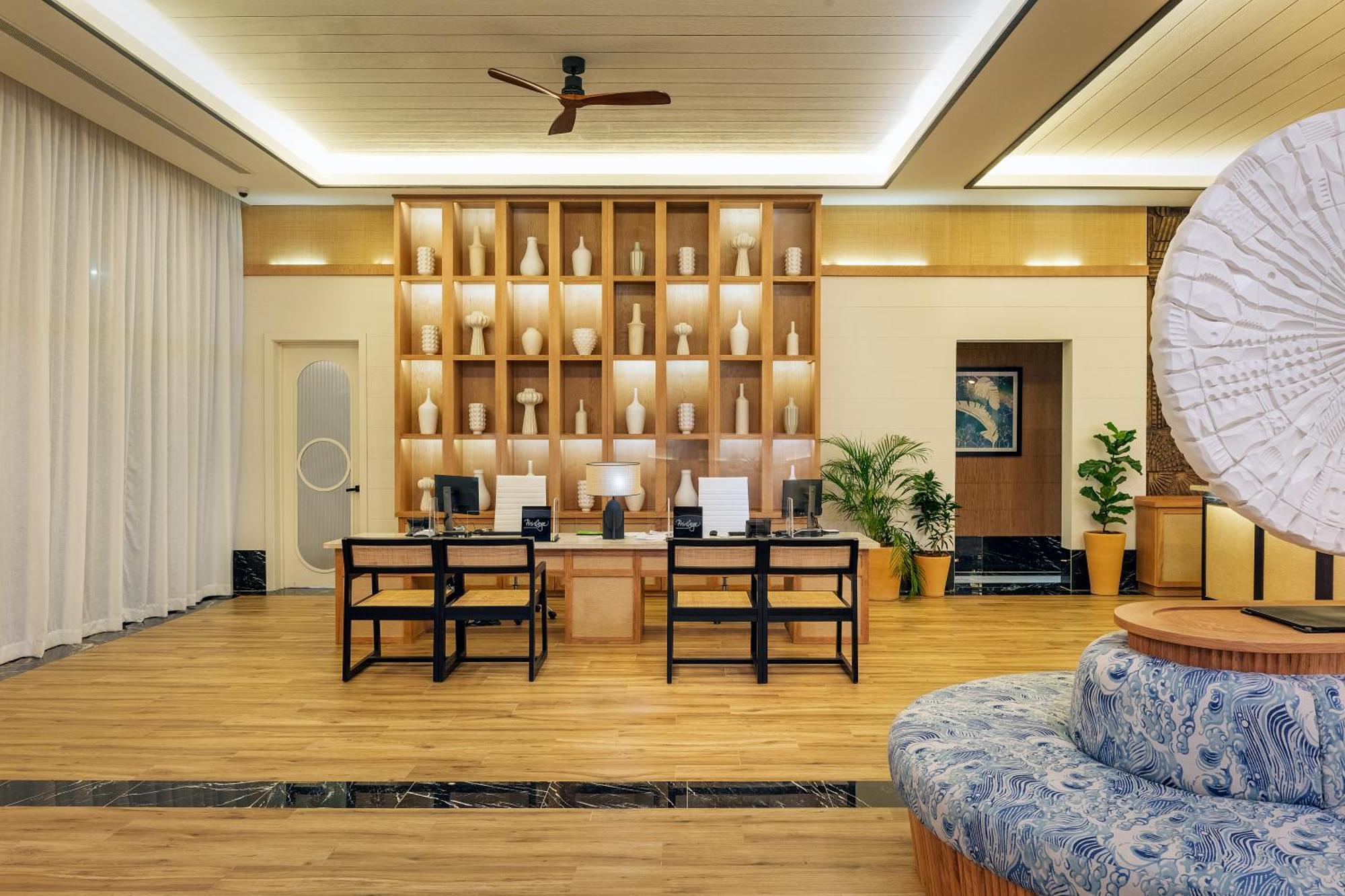 Ocean Eden Bay (Adults Only) Hotel Spring Rises Eksteriør billede The lobby of the hotel